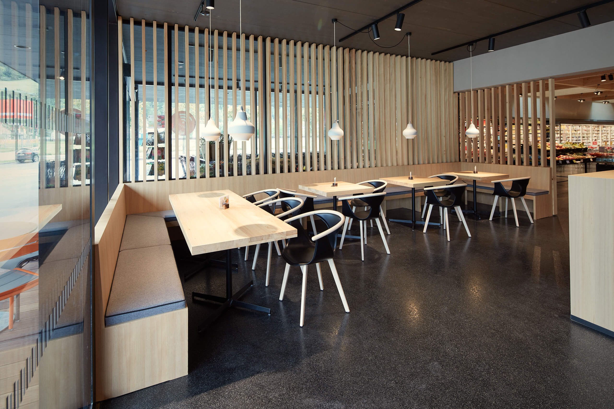 Mpreis-Prutz-Ventira-Architekten-Thomas-Salvato-Büro-Schmücking-06