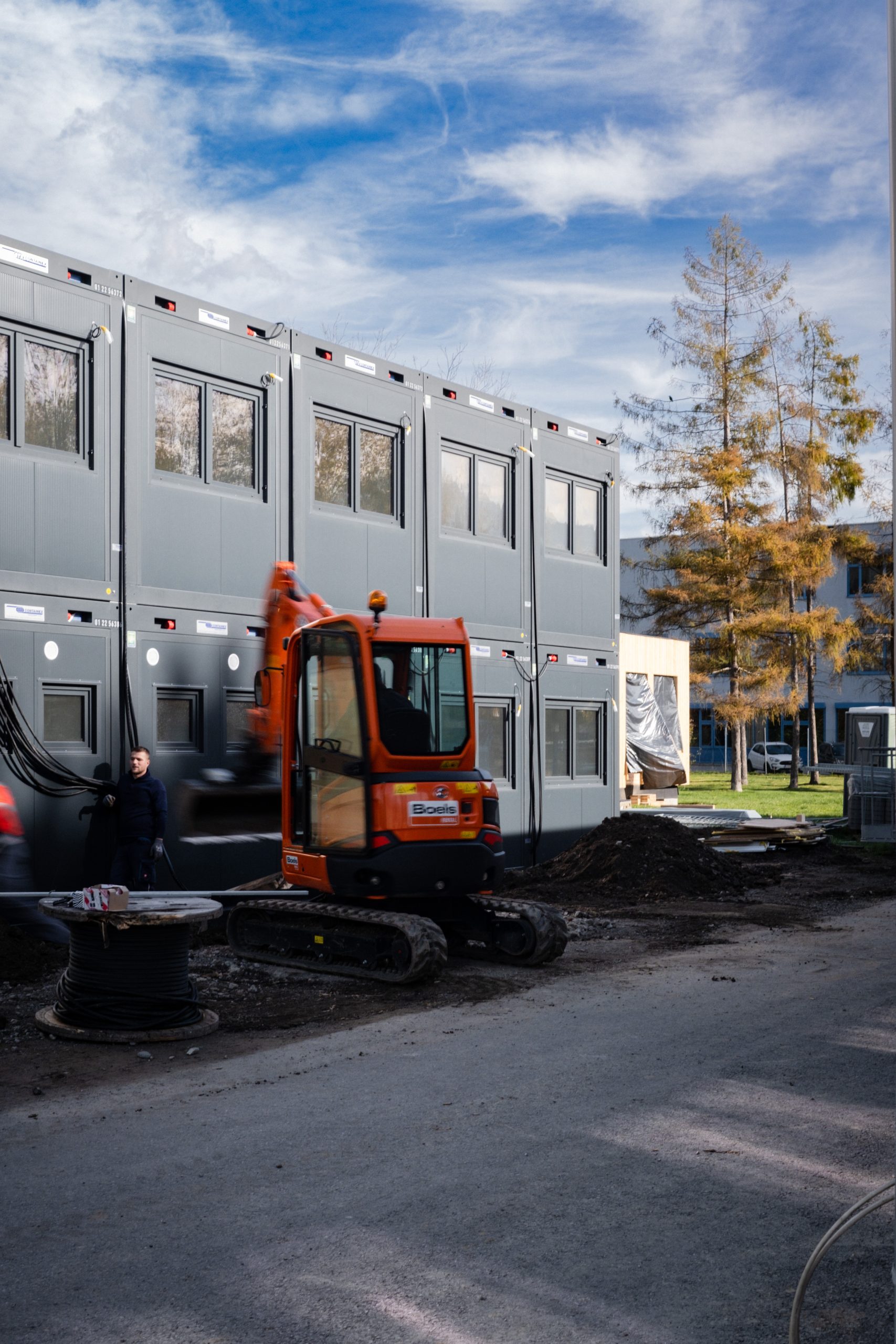 Bürocontainer Universität Innsbruck, Temporäre Büroräumlichkeiten in Innsbruck – Architektur & Baumanagement | Büro Schmücking